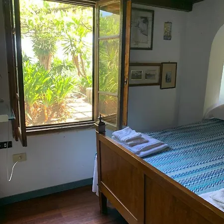 Feriehus Casa Camelia Lerici